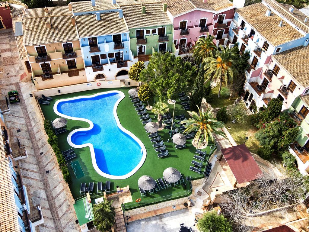 אל קאמפיו Occidental Pueblo Acantilado מראה חיצוני תמונה